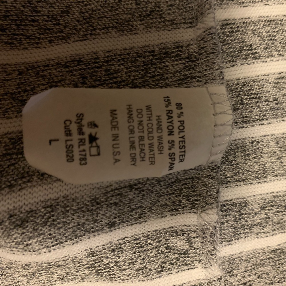 Pretty Gray and White Striped Cardigan  Size L  NWT - Picture 11 of 13